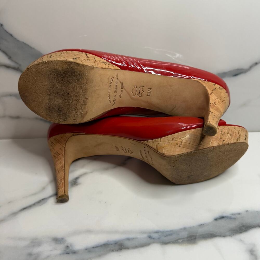 Via Spiga Women's Red Patent Leather Cork Platform Peeptoe Heels Sz 9.5 FLAW - Picture 8 of 8